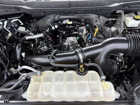 Used 2023 Ford F150 XLT w/ Equipment Group 302A High image 8