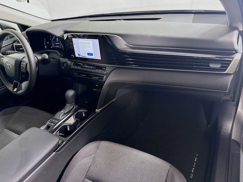 Used 2025 Toyota Camry LE FWD image 27
