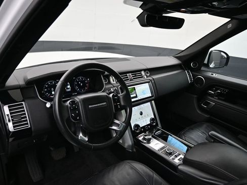Used 2018 Land Rover Range Rover image 11