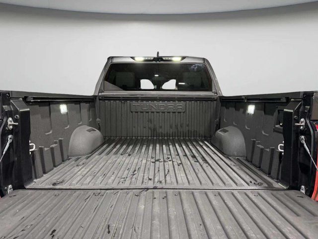 Used 2024 Toyota Tundra Limited AWD/4WD image 31