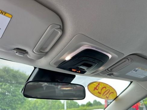 Used 2024 Toyota Corolla LE FWD image 30