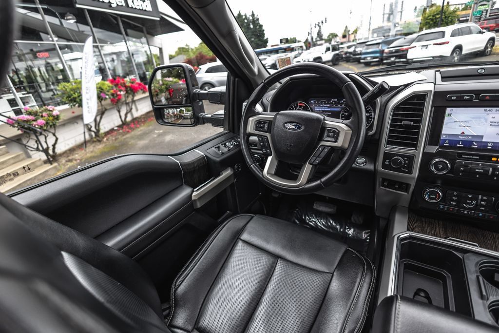 Used 2021 Ford F250 Lariat w/ Tremor Off-Road Package AWD/4WD image 27