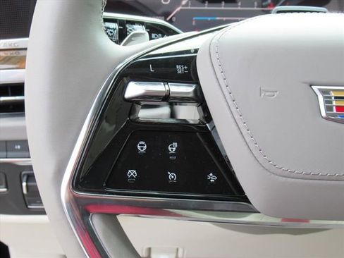 Certified 2026 Cadillac Escalade Platinum Sport w/ LPO, ONYX Package image 19