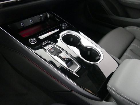 New 2026 Audi A6 Premium Plus image 22