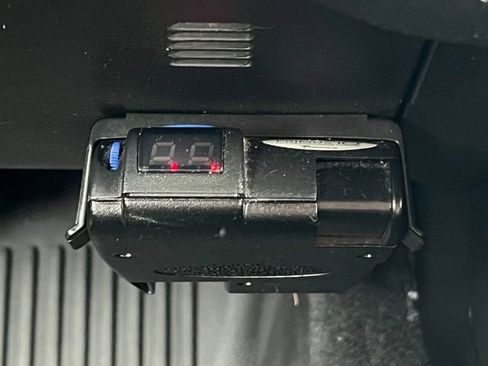 Used 2019 RAM 1500 Big Horn AWD/4WD image 7
