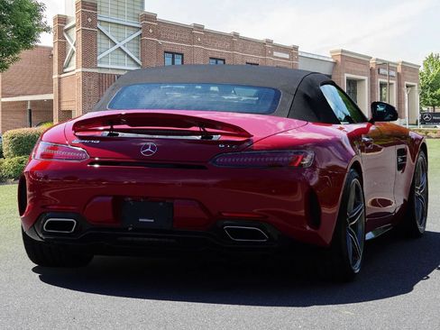 Used 2018 Mercedes-Benz AMG GT C image 6