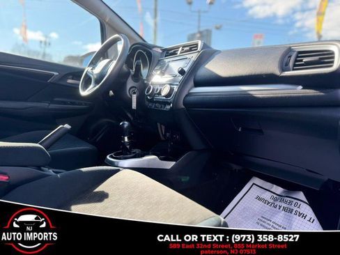 Used 2015 Honda Fit LX image 14