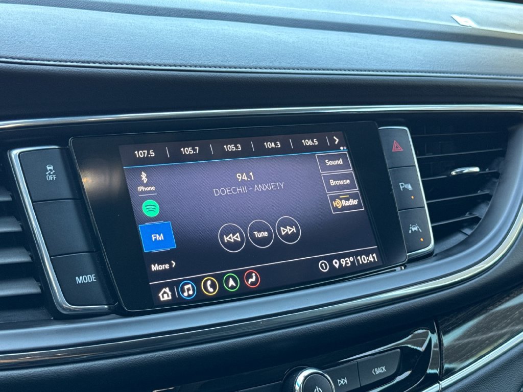 Used 2021 Buick Enclave Avenir w/ Avenir Technology Package FWD image 21