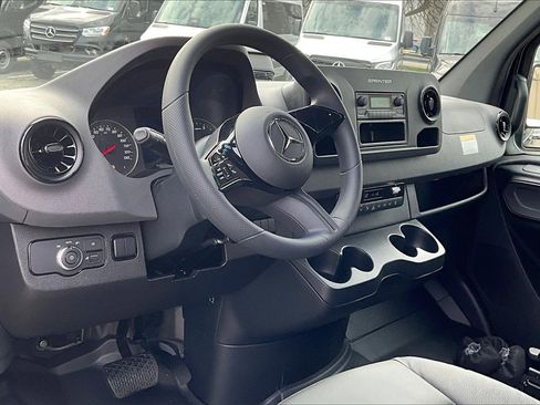 New 2025 Mercedes-Benz Sprinter 3500 image 5