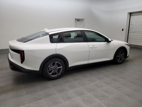 Used 2025 Kia K4 FWD image 10