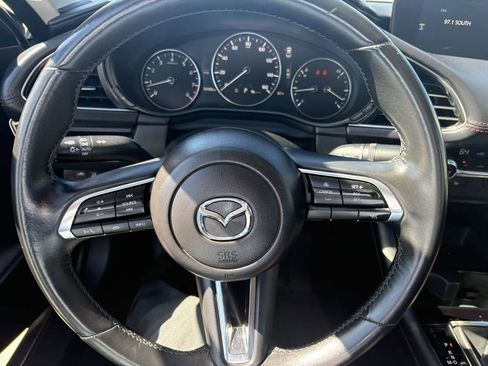 Used 2024 MAZDA MAZDA3 s image 22