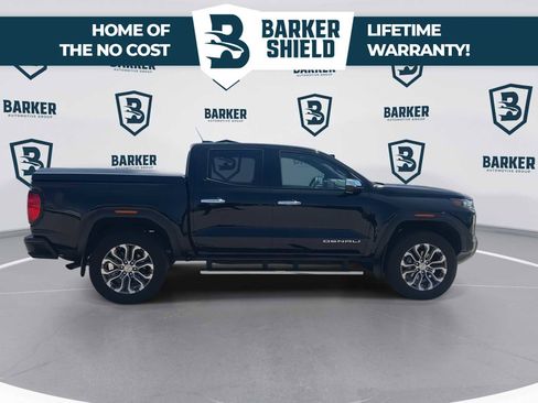 Used 2024 GMC Canyon Denali AWD/4WD image 10