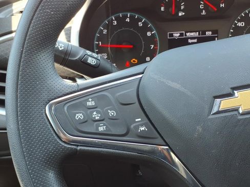 Used 2023 Chevrolet Malibu LS FWD image 10
