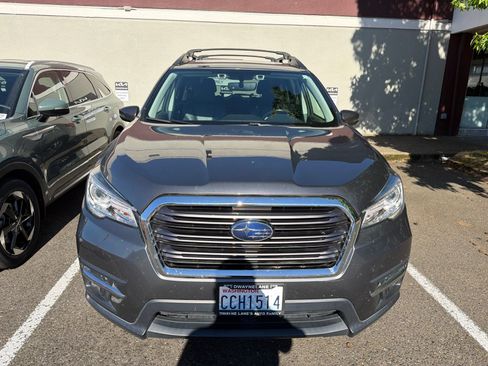 Used 2021 Subaru Ascent Limited w/ Technology Package AWD/4WD image 2
