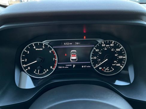 Used 2023 Nissan Rogue SV image 7