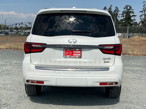 Used 2020 INFINITI QX80 Luxe w/ Edition 30 Package RWD image 8