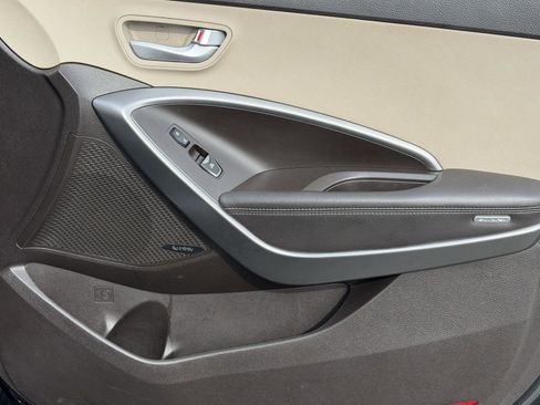 Used 2018 Hyundai Santa Fe Sport w/ 2.4L Tech Package 04 image 25