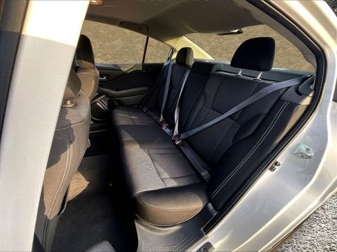 Used 2021 Subaru Legacy Premium image 23