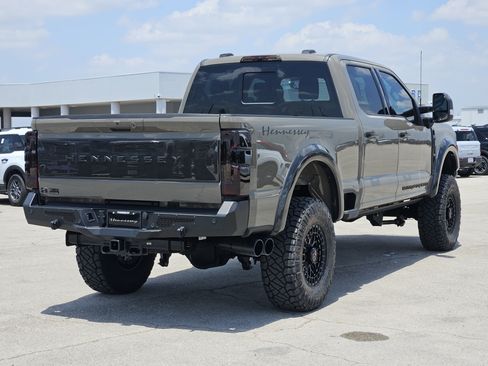 New 2026 Ford F250 Lariat w/ Lariat Ultimate Package AWD/4WD image 3