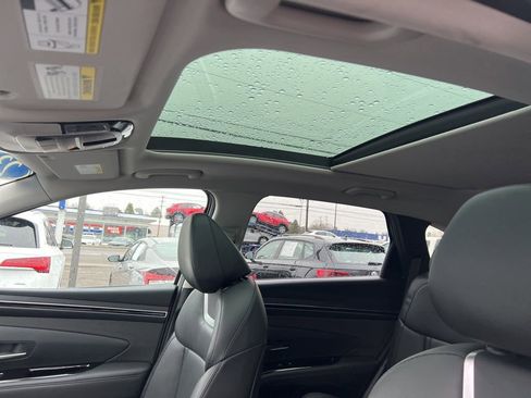 Used 2023 Hyundai Tucson Limited image 18