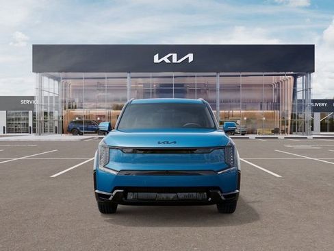 New 2026 Kia EV9 Land image 2