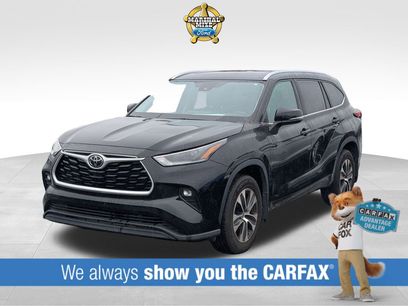 Used 2021 Toyota Highlander XLE