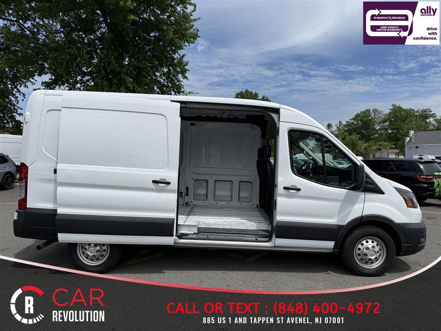 Used 2023 Ford Transit 250 Medium Roof AWD image 8