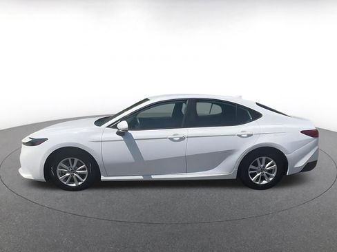 Used 2025 Toyota Camry LE FWD image 10