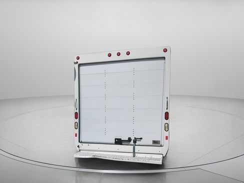 Used 2019 Ford E-350 and Econoline 350 Super Duty RWD image 26