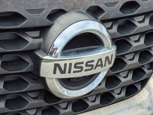 Used 2019 Nissan Kicks SR w/ SR Premium Package image 15