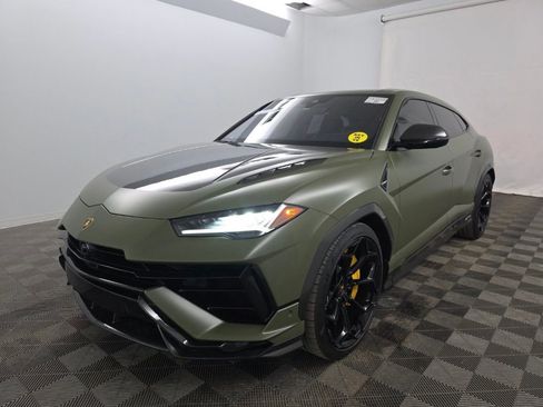Used 2023 Lamborghini Urus Performante image 7