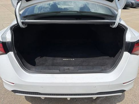 Used 2024 Nissan Sentra S FWD image 13