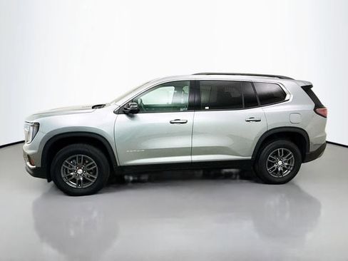 Used 2025 GMC Acadia Elevation image 6