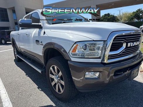 Used 2018 RAM 2500 Longhorn image 3