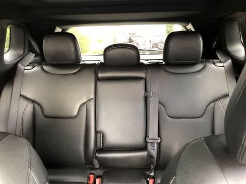 Used 2022 Jeep Compass High Altitude AWD/4WD image 15
