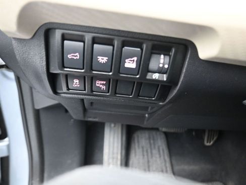 Used 2021 Subaru Ascent Premium w/ Sport Package AWD/4WD image 9