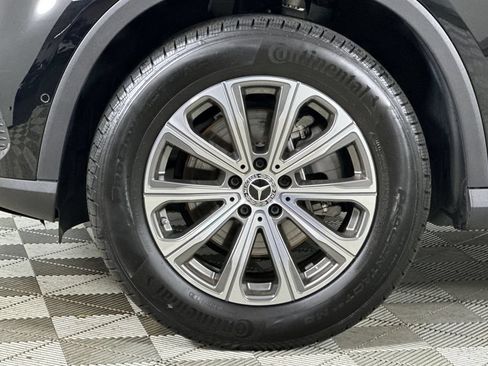 Certified 2026 Mercedes-Benz GLC 300 4MATIC image 33
