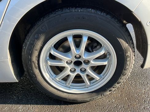 Used 2017 Toyota Prius Four image 24