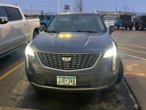 Used 2019 Cadillac XT4 Premium Luxury image 6