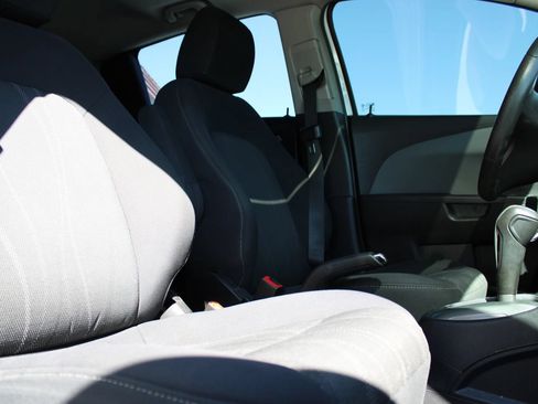 Used 2014 Chevrolet Sonic LT w/ Fun and Sun Package FWD image 14