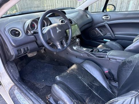 Used 2008 Mitsubishi Eclipse SE FWD image 8