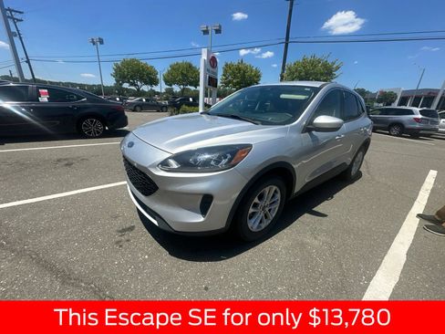 Used 2020 Ford Escape SE FWD image 5