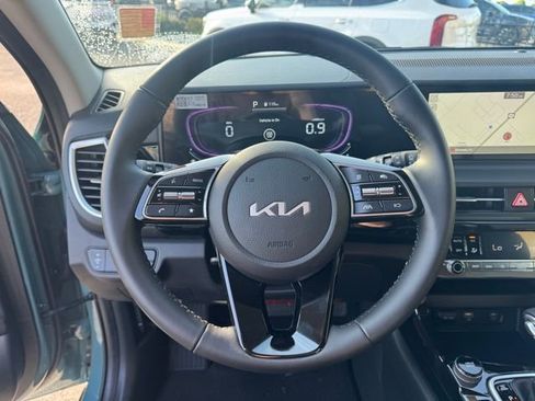 Used 2025 Kia Seltos S image 26