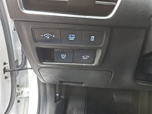 Used 2024 Hyundai Sonata Limited image 25