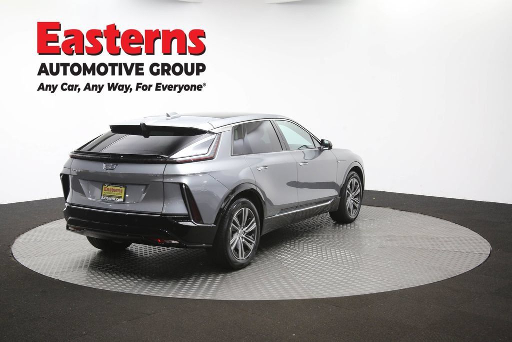 Used 2024 Cadillac Lyriq Luxury RWD image 44