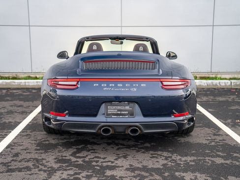 Used 2017 Porsche 911 Carrera S image 7