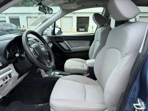 Used 2016 Subaru Forester 2.5i Premium w/ All-Weather Package AWD/4WD image 2