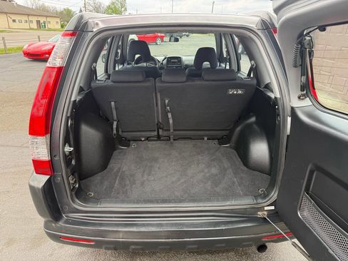 Used 2005 Honda CR-V LX image 55
