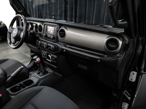 Used 2021 Jeep Wrangler Sport AWD/4WD image 20