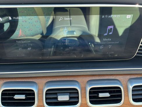 Used 2022 Mercedes-Benz GLE 350 image 36